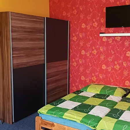 Manhattan Guest house 3*