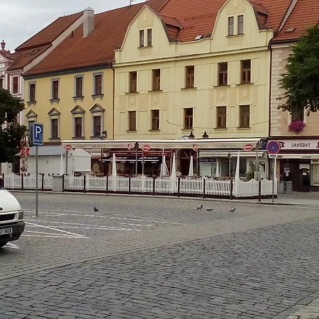 בית הארחה Manhattan 3*