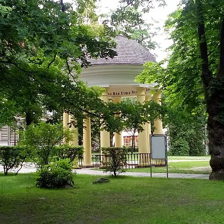 בית הארחה Manhattan 3*