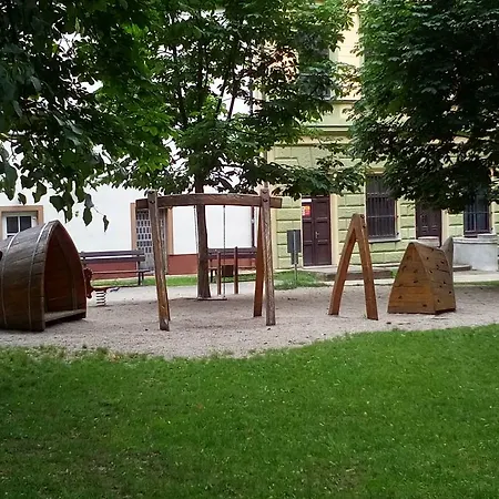 בית הארחה Manhattan פיסק