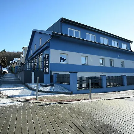 בית הארחה Manhattan פיסק