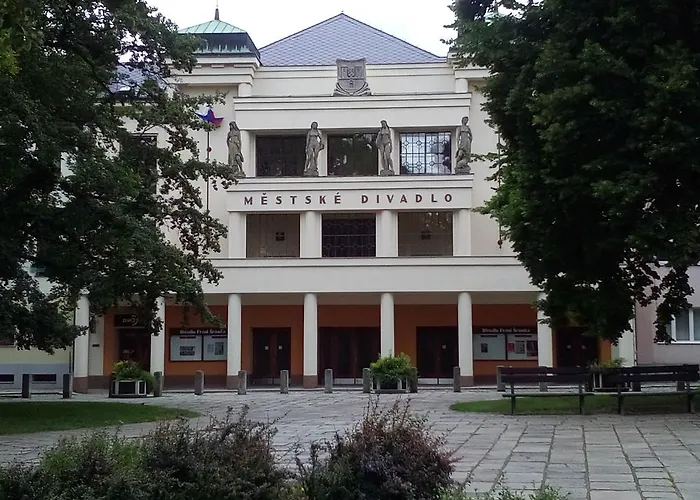 Manhattan Písek