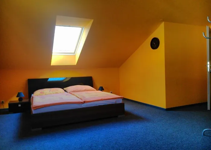 Manhattan Pensionat 3*
